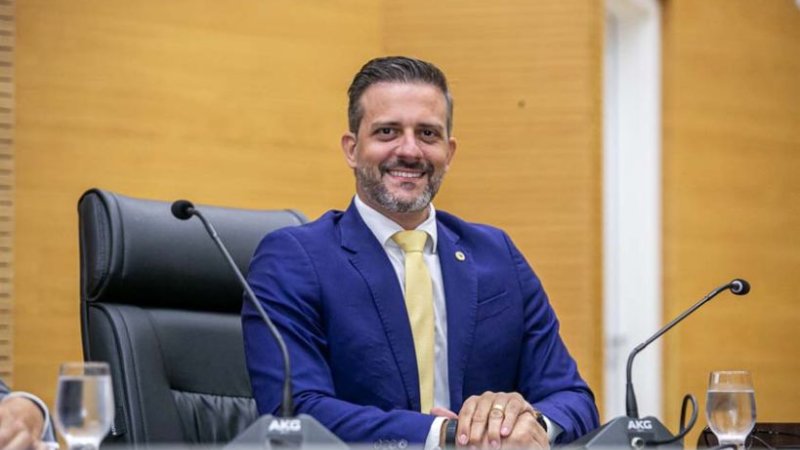 Seduc avalia redução da nota de corte em concurso