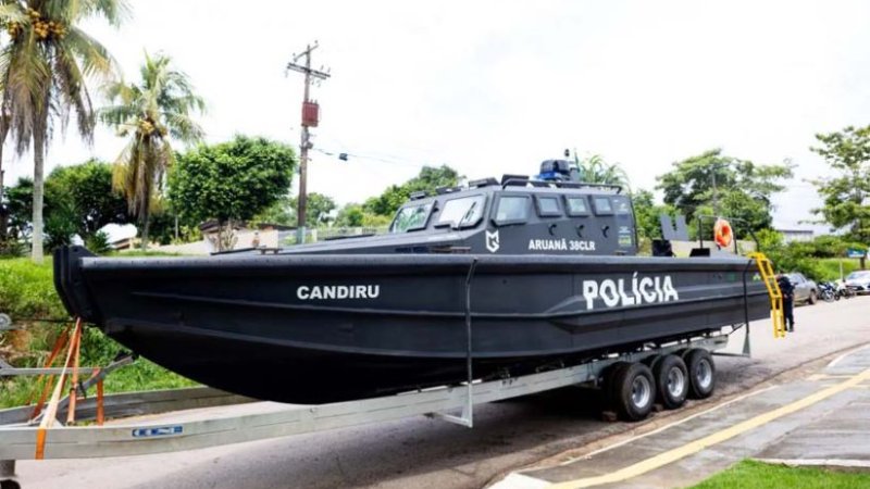 Governo de RO investe R$28 mi e entrega lancha blindada