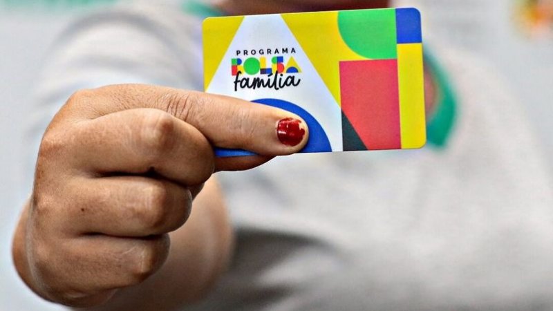 Calendário do Bolsa Família é antecipado a 6 dias da eleição