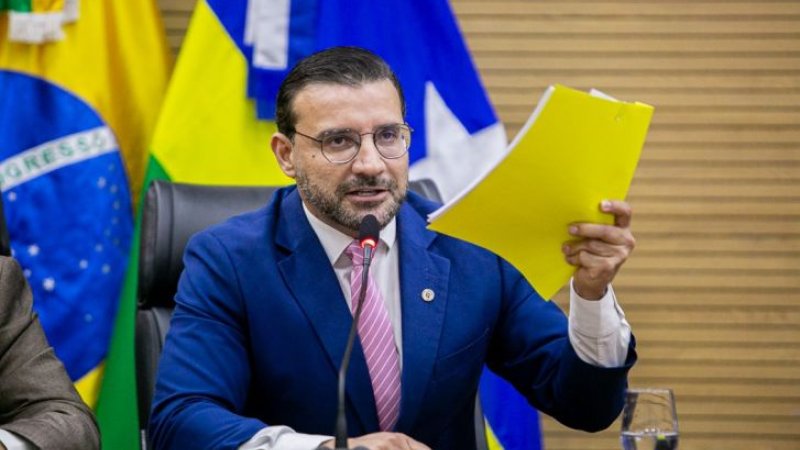 Deputado Ribeiro do Sinpol propõe atualização do auxílio-fardamento para policiais militares