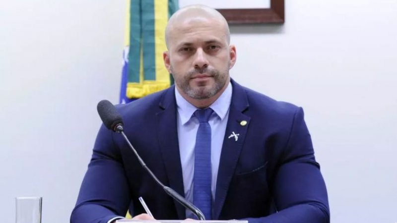 Daniel Silveira diz que registrará candidatura ao Senado pelo RJ
