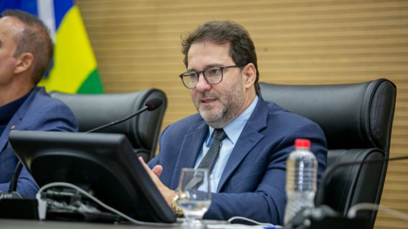 Deputado Alex Redano propõe implantação de lavanderia industrial para unidades prisionais de Ariquemes