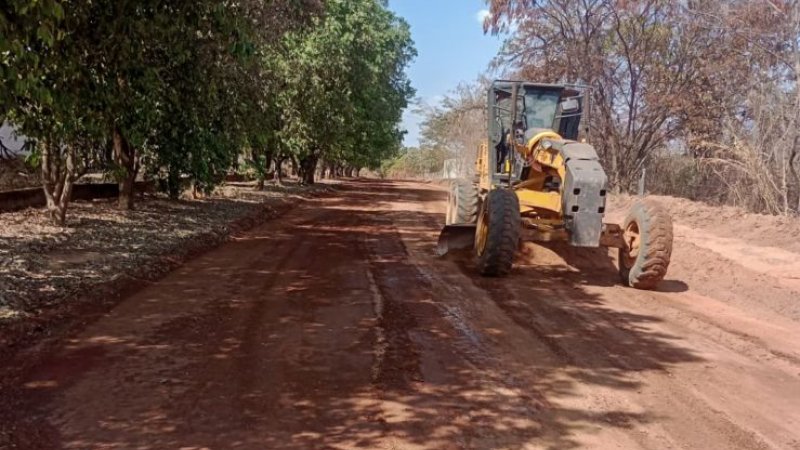 Agricultura já recuperou 752 km de estradas em Rondonópolis