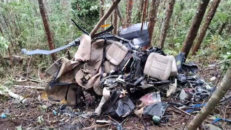 Helicóptero com Rick é encontrado em SC e cinco ocupantes morrem
