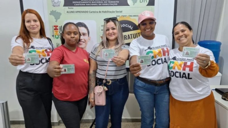 Contempladas com CNH Social em Ariquemes e Ji-Paraná recebem do governo permissões para dirigir