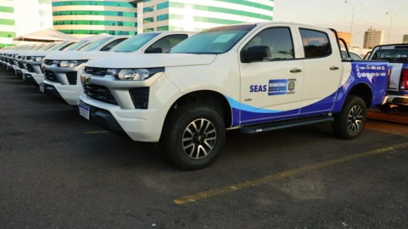Governo de RO entrega veículos e kits tecnológicos para atendimento socioassistencial nos municípios