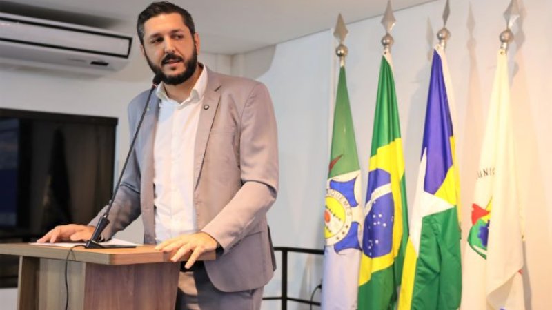 Câmara de Ariquemes aprova projeto que cria recompensa por denúncias de lixo irregular, queimada e maus-tratos aos animais