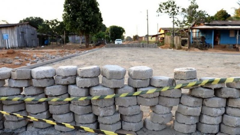 Cacaulândia: Setor 06 começa a ser Pavimentado com Blocos de Concreto