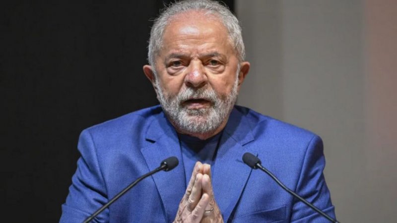 Lula veta integralmente aumento do número de deputados federais