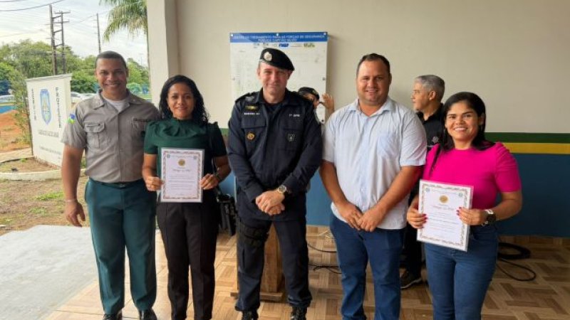Grupo Amigos que Correm recebe Diploma Amigo da PM em Ariquemes