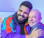 Paulo Vieira diz que recebeu convite de Lula e Janja para desfilar