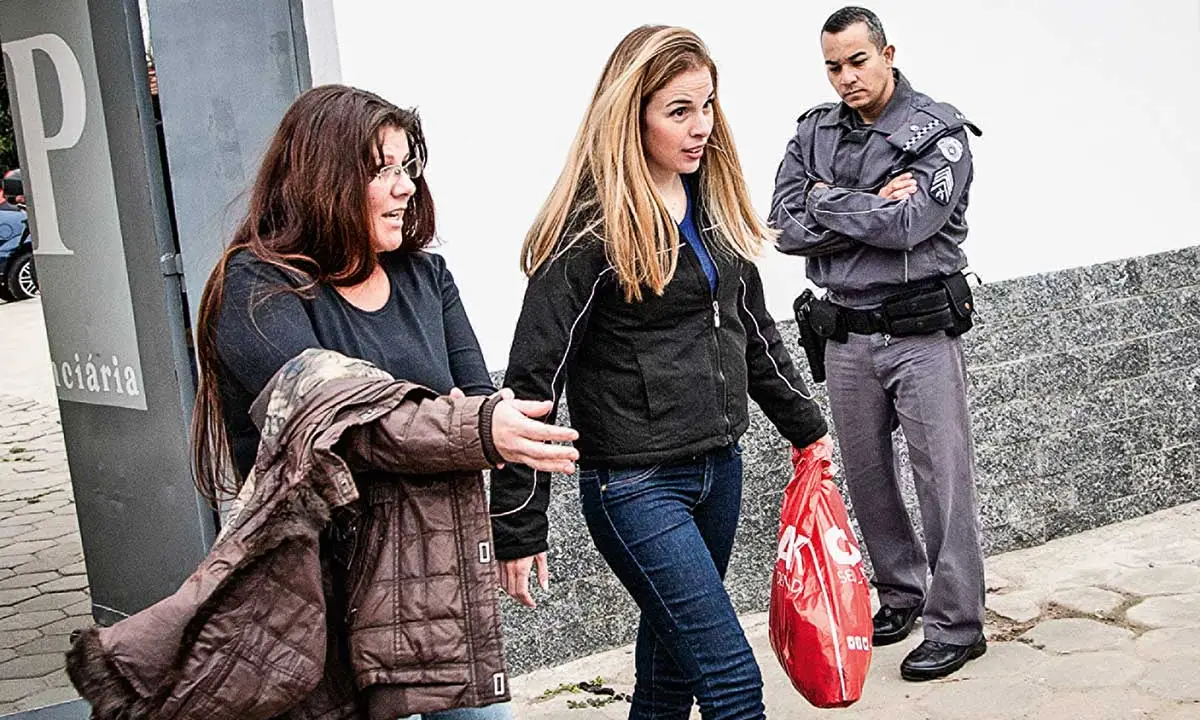 CCJ aprova Lei Suzane Richthofen que veta herança para homicidas