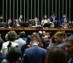 Congresso retoma trabalhos após recesso